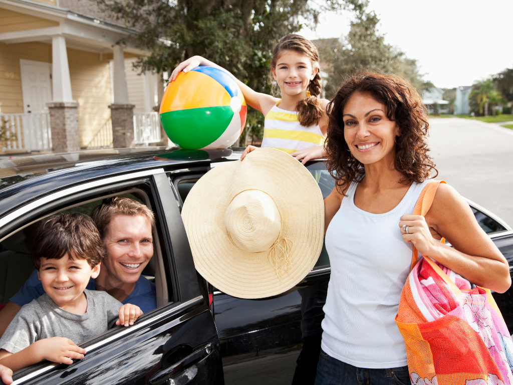 Imagen referente de opciones de vehículos para las vacaciones